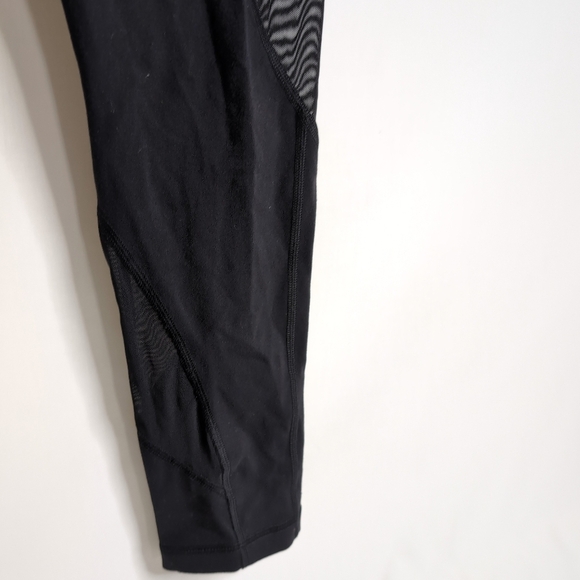 TNA Mid Rise Full Length with Mesh Legging, Size M - Picture 4 of 10